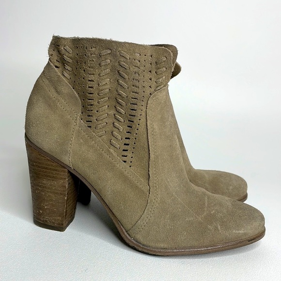 Vince Camuto Shoes - Vince Camuto Suede Laser Cut Ankle Booties Grey Wooden Heel Perforated Size 9